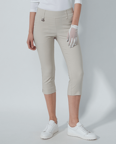 SIZE 20 - DAILY SPORTS Magic Capris 098 Raw