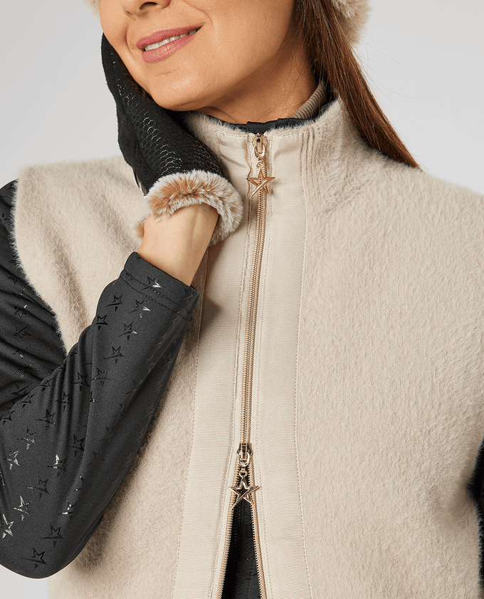 SWING OUT SISTER Leo Knit Vest Gilded Beige