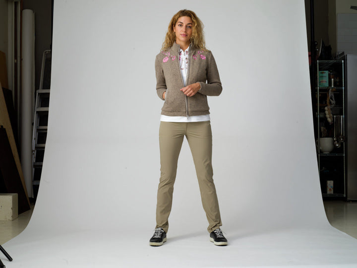 3 Ladies Golf Clothes to Improve Your Game