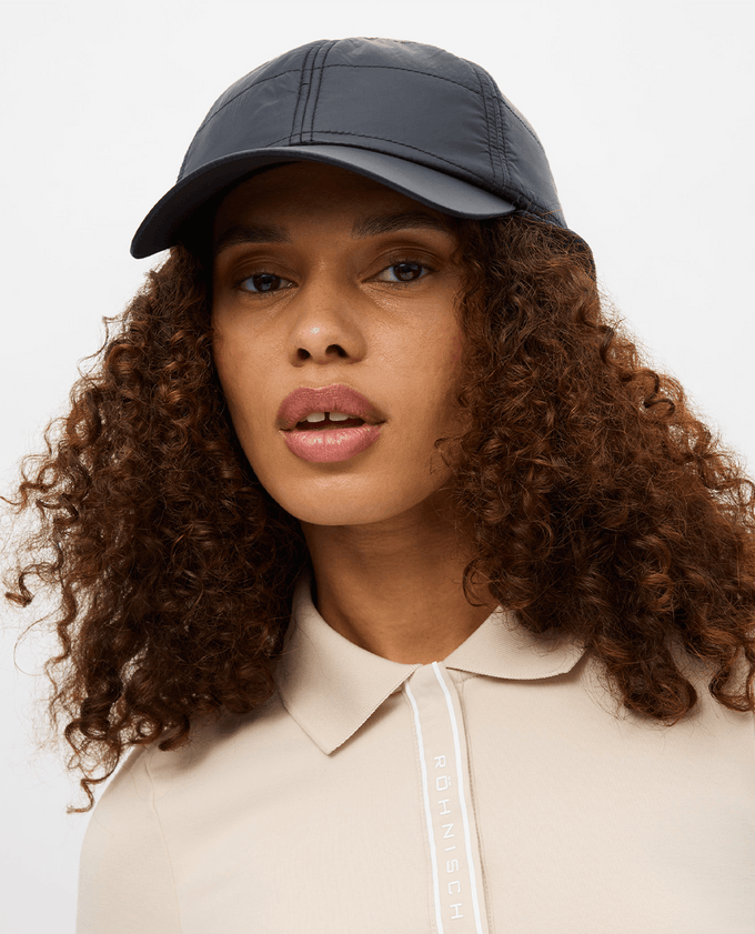 ROHNISCH Warm Padded Cap Black
