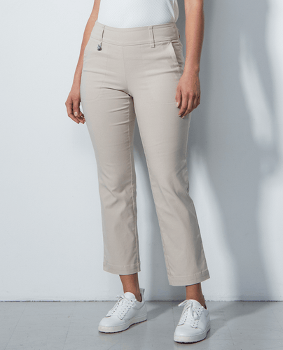 DAILY SPORTS Magic Straight Ankle Trouser 109 Sand