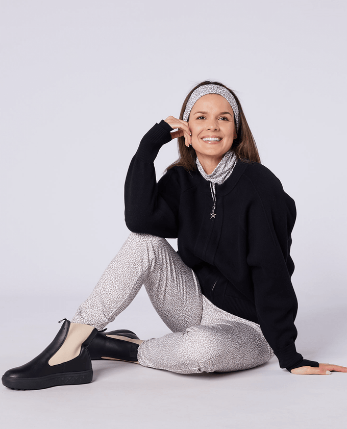 SWING OUT SISTER Carla Winter Golf Boot Pitch Black