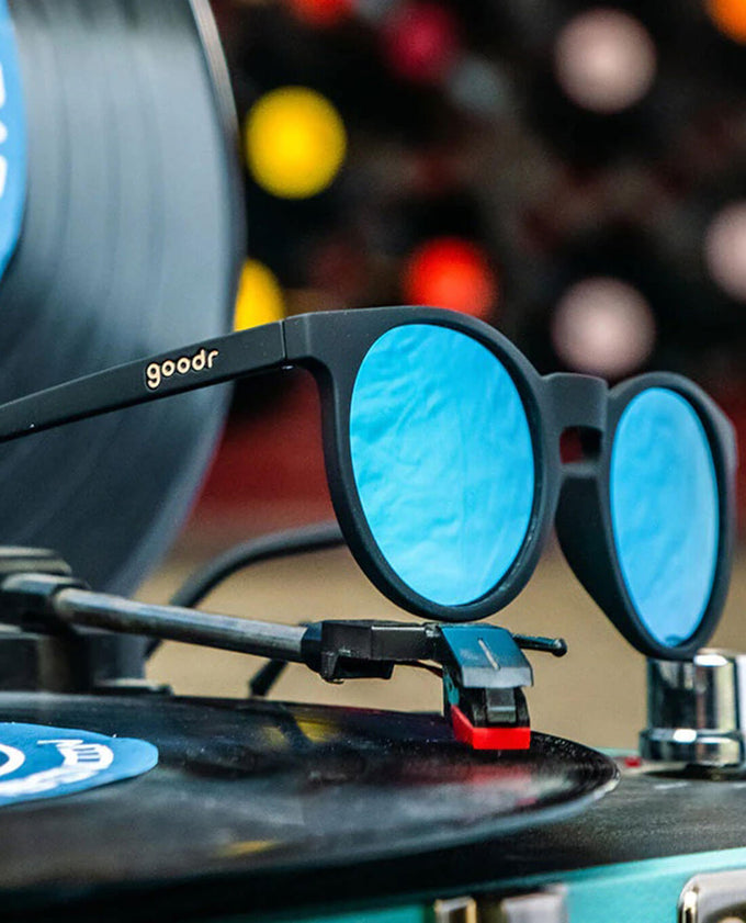 GOODR Circle G Sunglasses - Midnight Ramble At Circle Bar