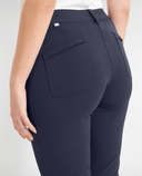 CALVIN KLEIN Isabel Capri 973 Navy