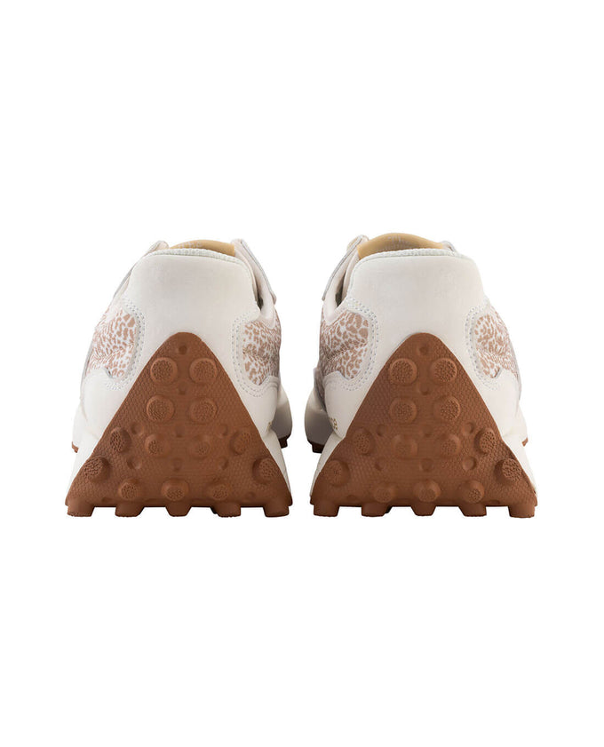 NEW BALANCE Womens 327 Waterproof Golf Shoe - Spikeless Sesame