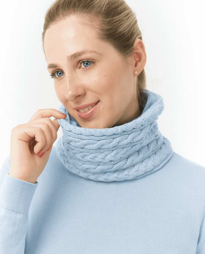 PURE GOLF Suzie Waterproof Lined Snood Powder Blue